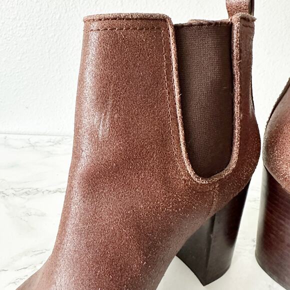 Tory Burch Margaux Brown Distressed Leather Pull on Ankle Boots Women’s Size 8 - Picture 5 of 15